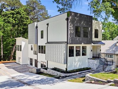 415 Westside Dr