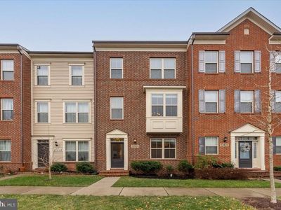 13820 Grebe St