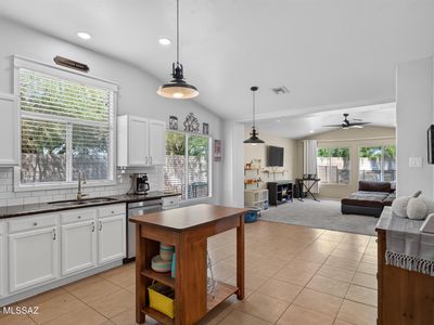 1380 W Crosswinds Pl