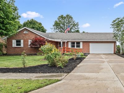 429 Meadowlark Ln