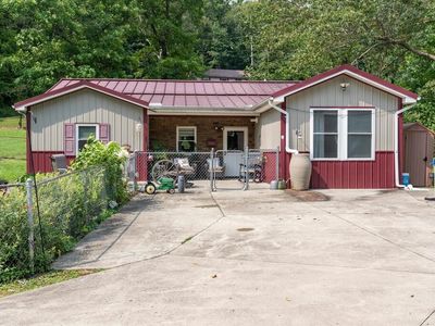 370 Sugar Run Rd