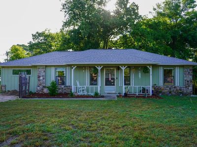 238 Juniper Dr