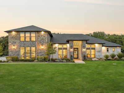 1925 Creekview Ct
