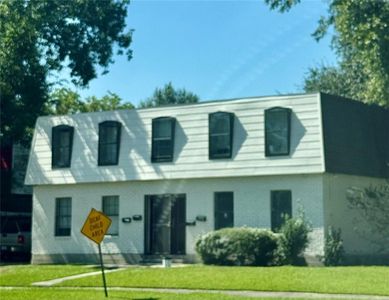 1175 Monet Dr