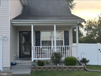 32 Moriarty St