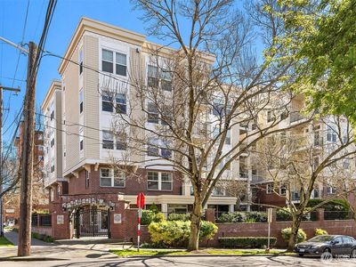 530 4th Avenue W #107