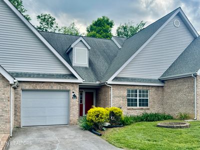 3319 Laurel View Rd