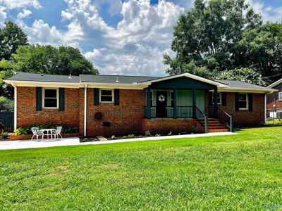 113 Jackson Ave