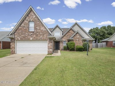 5681 Carter Dr