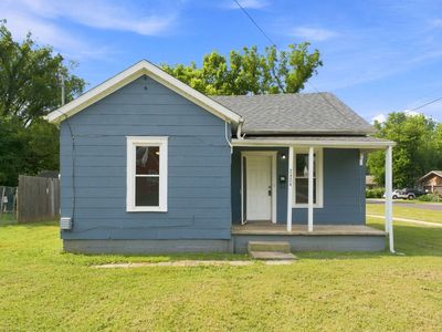 2424 W Elm Street