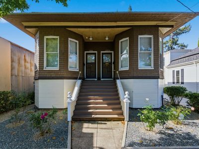 1325 - 1325A Calistoga Avenue