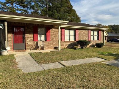 1050 Green Valley Dr NW