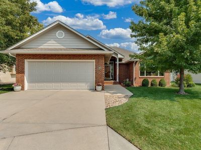 506 E 39th Ct