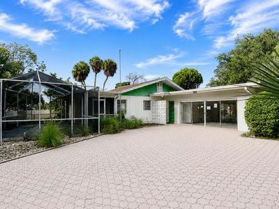 7124 JASMIN DRIVE