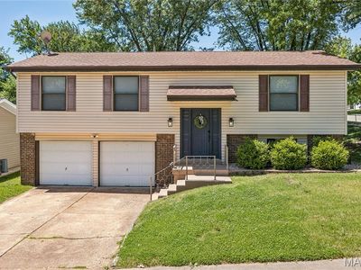 Property at 3161 Donnycave Ln, Maryland Heights, MO