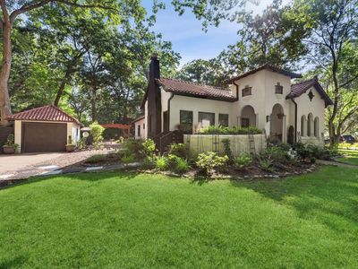 2938 Mount Clair Way