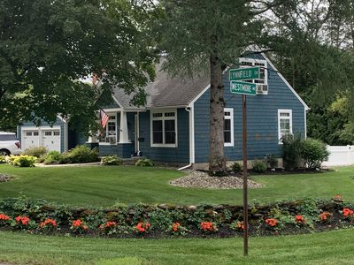 4 Lynnfield Drive