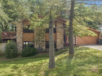 1409 Oakridge Rd