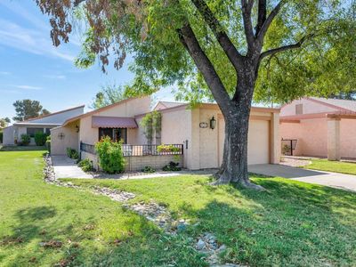 212 LEISURE WORLD --