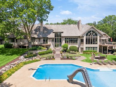 326 Ferndale Rd W