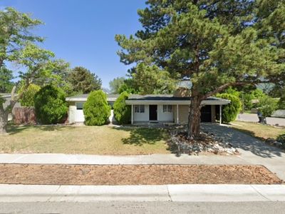 10499 S Carnation Dr