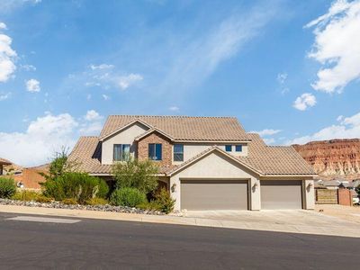 3293 S Noble Dr