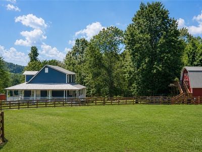 10801 Glade Valley Road Road