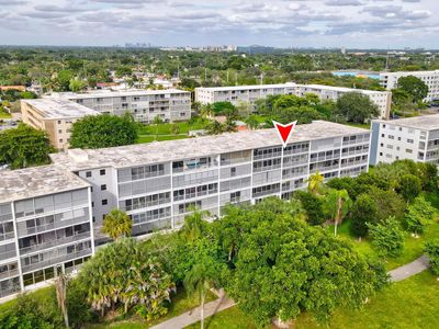 4800 Hillcrest Lane #503