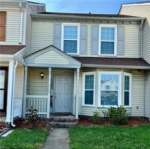 805 Christa Ct