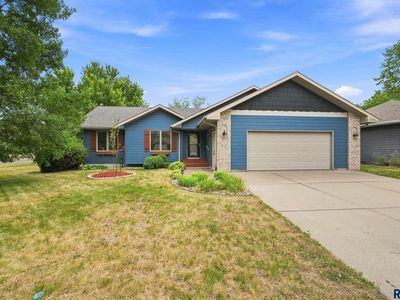 917 E Heatherwood Dr