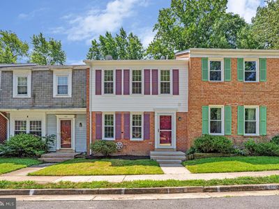 7821 Groveland Sq