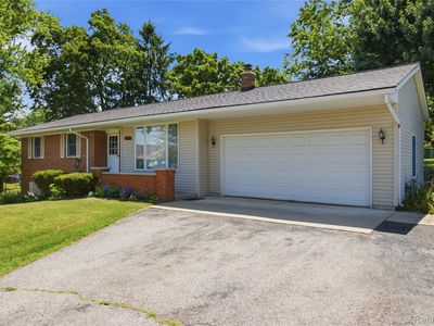 1517 Oakley Park Rd