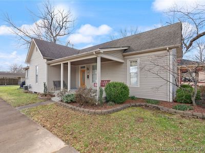 1004 Sherwood Avenue S