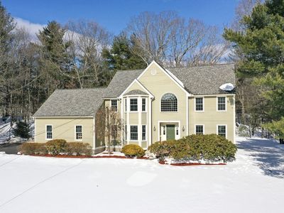 18 Bubbling Brook Rd