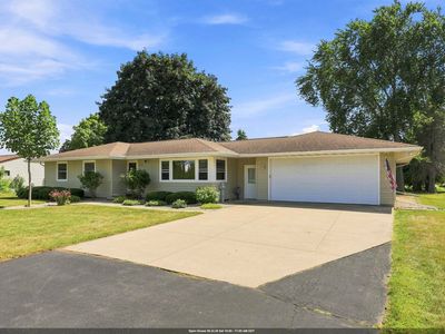 Property at 4521 W Capitol Dr, Appleton, WI