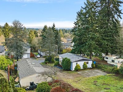 19015 16th Avenue NE