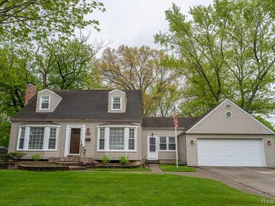 244 Gladwin Ave