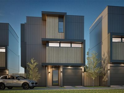 1002 W Johanna St #1