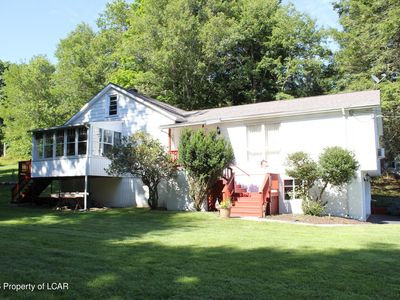 Property at 564 Shupp Rd, Dallas, PA
