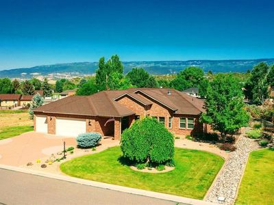 1510 SE Fairway Drive
