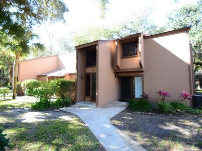 16 OAKMONT COURT #16