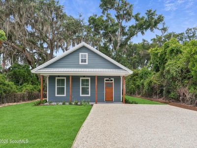 807 Elbert St