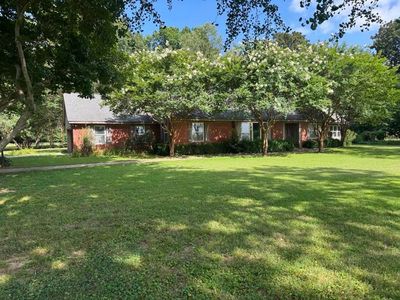 Property at 3316 Old Highway 61 S, Leland, MS