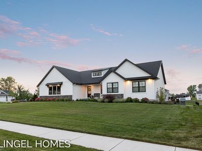 7268 Yellowstone Dr