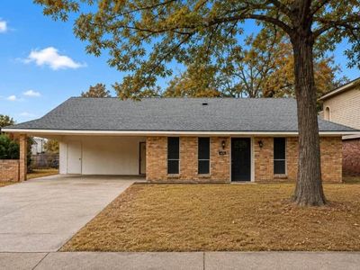945 N Lakewood Dr