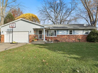 908 Robert Webb Dr