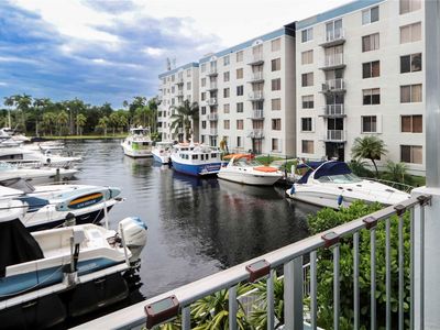 1700 NW North River Dr APT 201