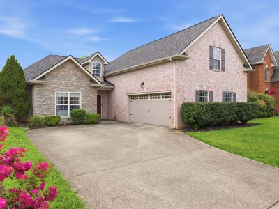 3029 Community Cir