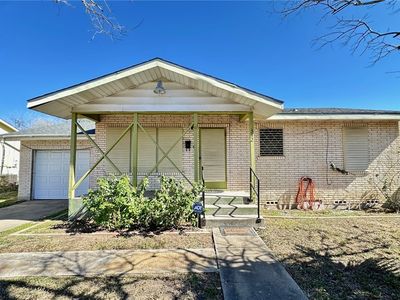 Property at 332 Williams St, Kingsville, TX