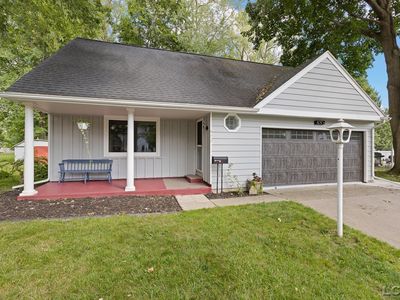 Property at 972 Gettysburg Dr, Adrian, MI
